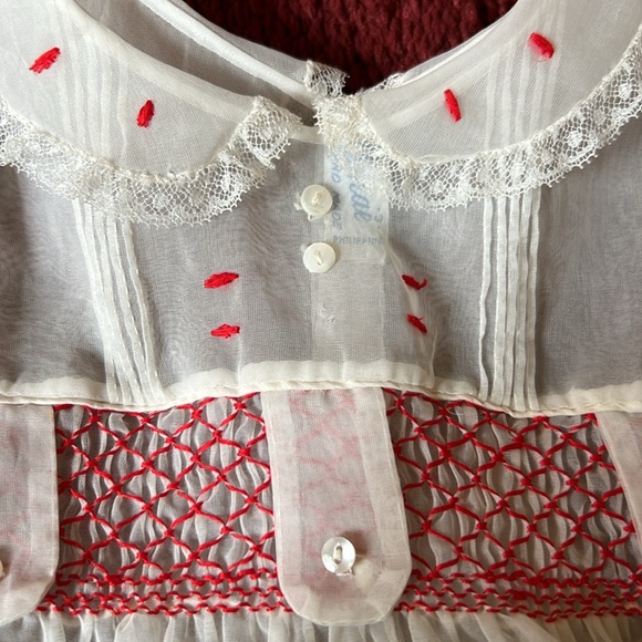 Sweet Handmade Smocked Baby Girl Dress - Picture 3 of 8